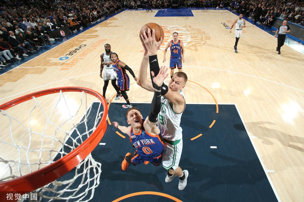 手锏是他们 手锏是他们