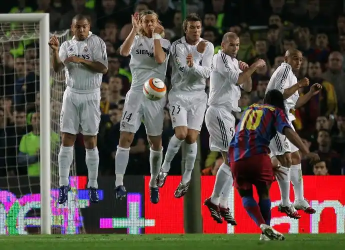 引发更多关 引发更多关