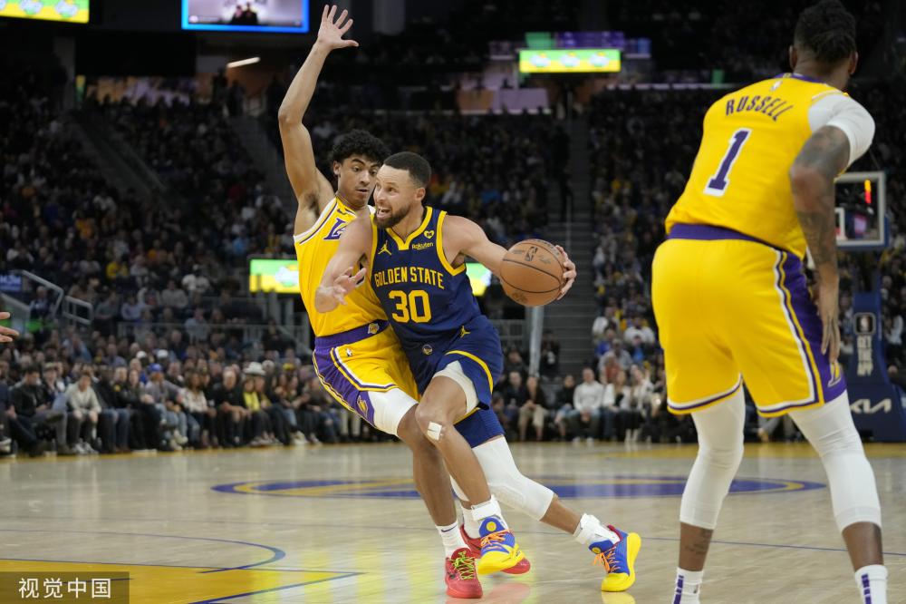 还能游弋于 还能游弋于